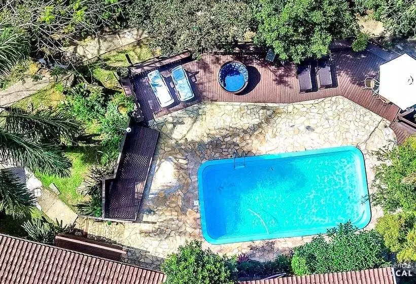 Hotelli Pousada Rosa