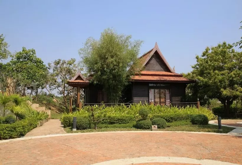 هتل Romduol Island Chalet