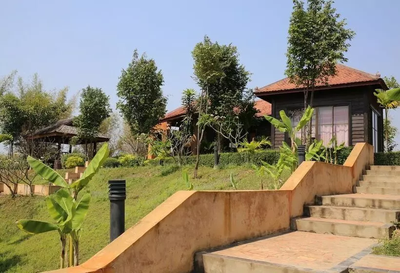 هتل Romduol Island Chalet