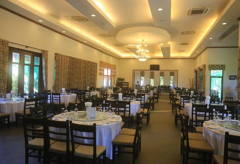 Hotel Romduol Island Chalet