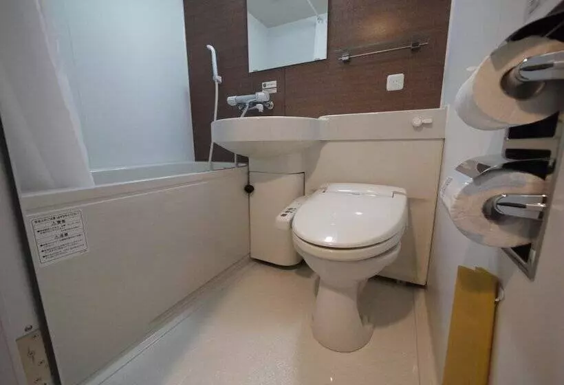 Hotelli Route Inn Yahaba   Iwate Idai Byoin