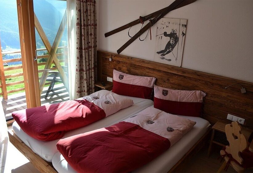 هتل روستایی Agritur Weiss