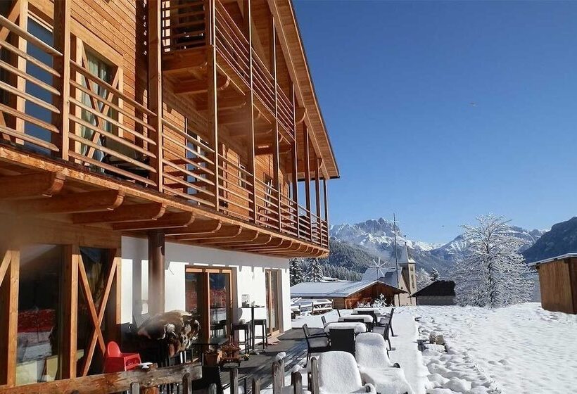 هتل روستایی Agritur Weiss