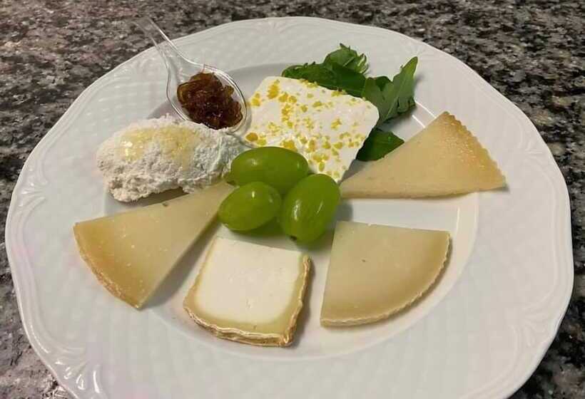 فندق Sant Eufemia