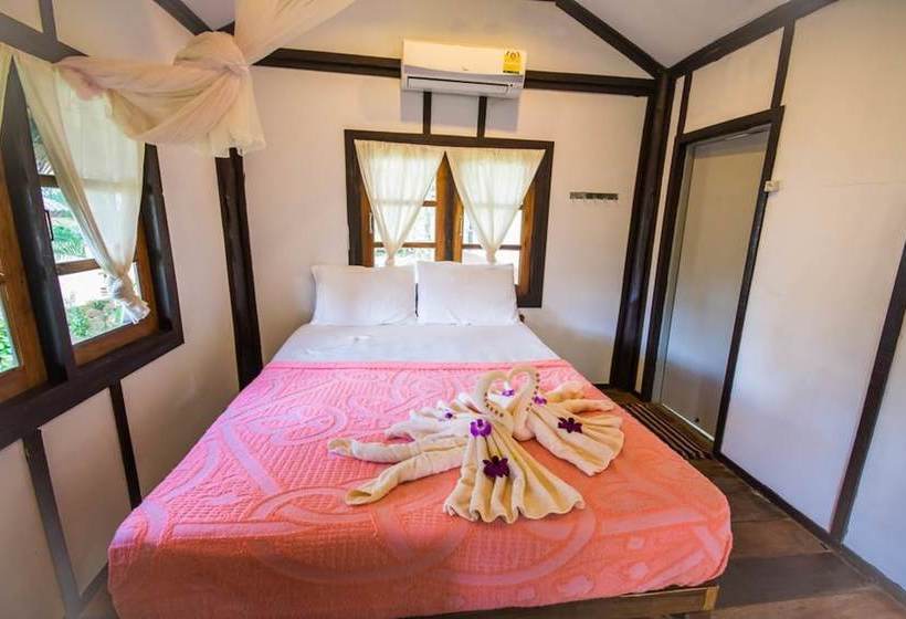 فندق Tarzan Island Bungalow