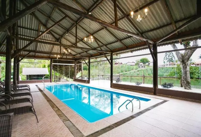 ホテル Vinícola Davo