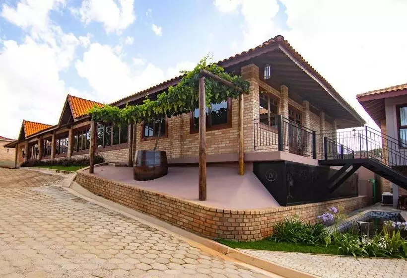 ホテル Vinícola Davo