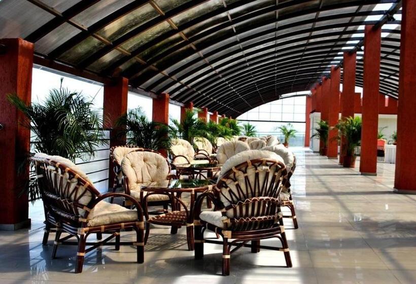 هتل Vyshegrad Castle