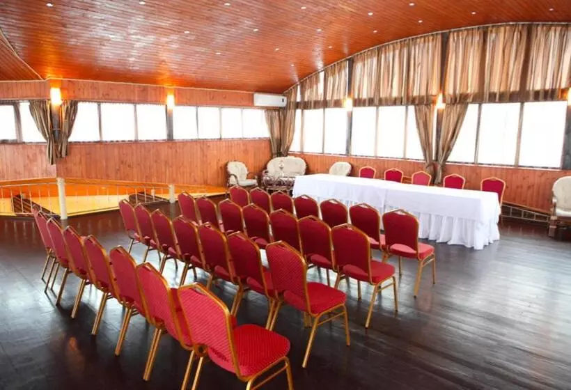 ホテル Vyshegrad Castle