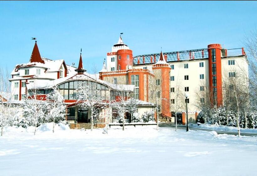 هتل Vyshegrad Castle