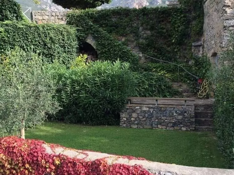 Residenssi La Scala Within A Stunning 13th Century Setting