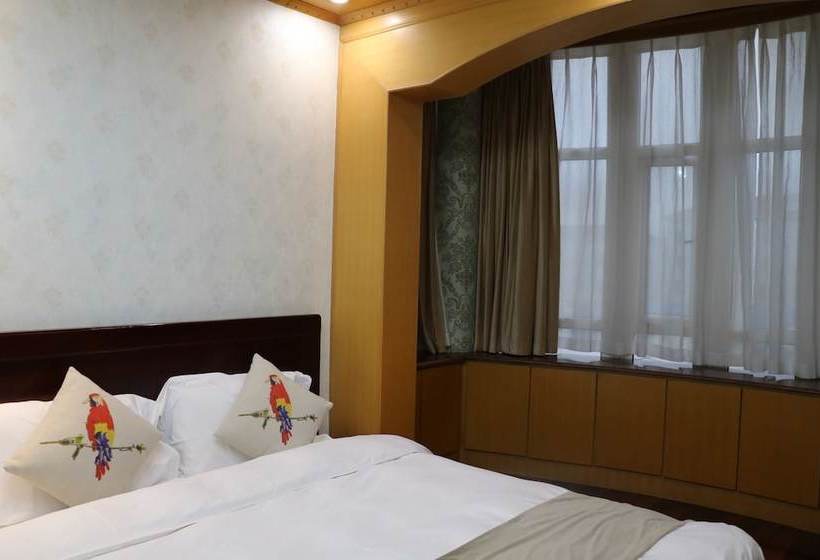 Yi Su Hotel Pudong Airport