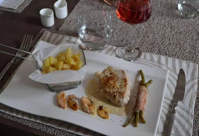 Aamiaismajoitus (B&B) La Nieppoise