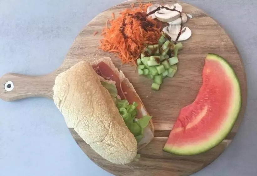 Aamiaismajoitus (B&B) La Nieppoise