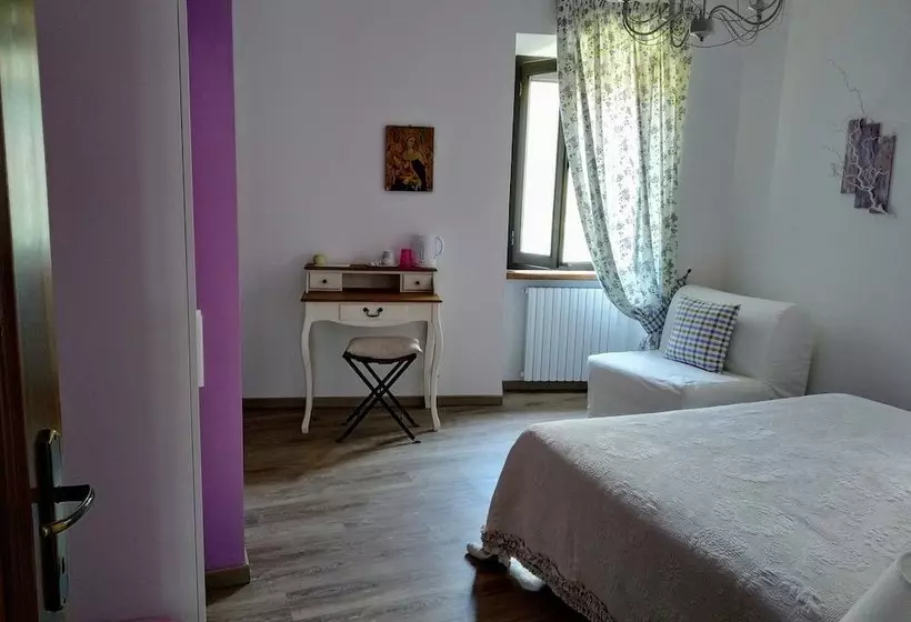 ベッドアンドブレックファースト La Pomella