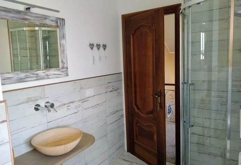 ベッドアンドブレックファースト La Pomella