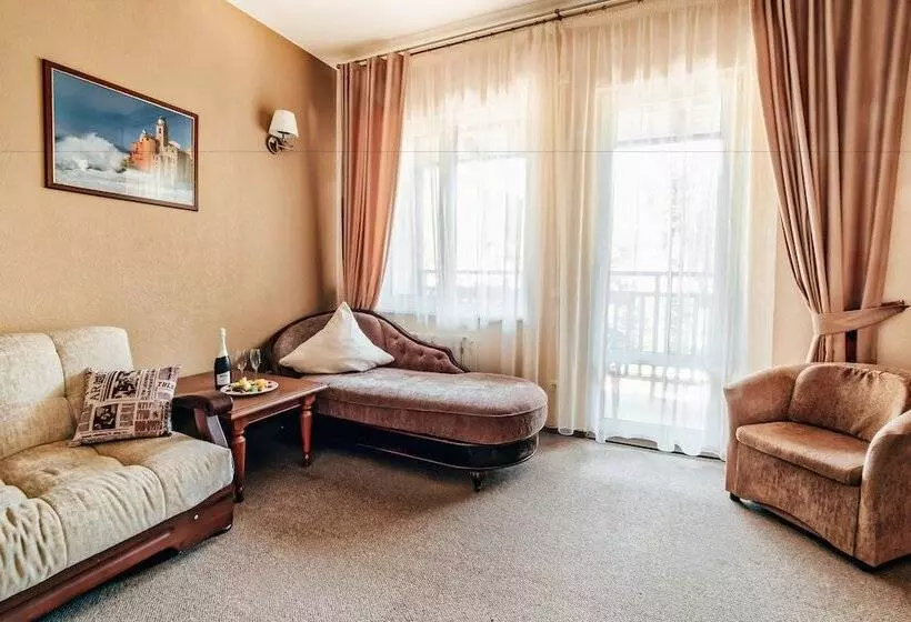 Greenwald By Usta Hotels