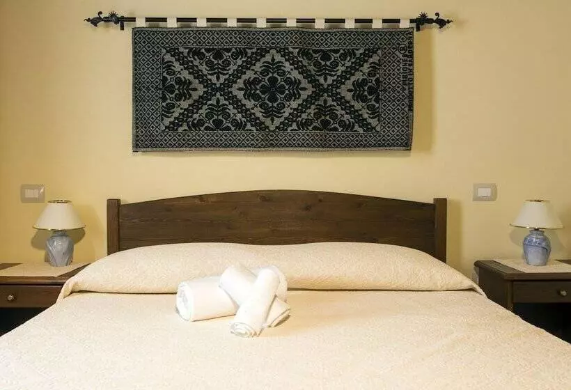 ホテル Albergo Diffuso Il Mandorlo