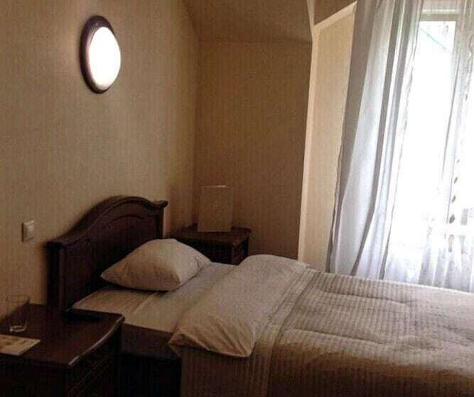 בית מלון כפרי Areda