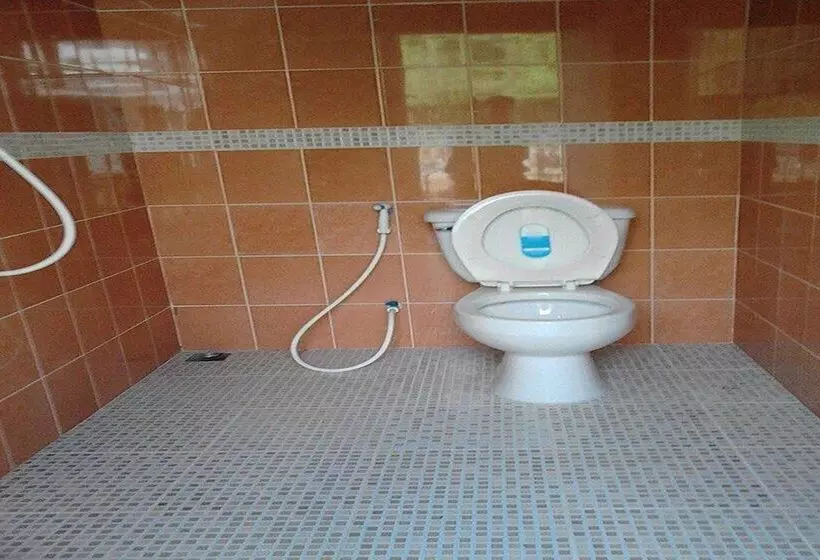 ホテル Baan Pennee