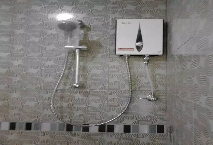 ホテル Baan Pennee