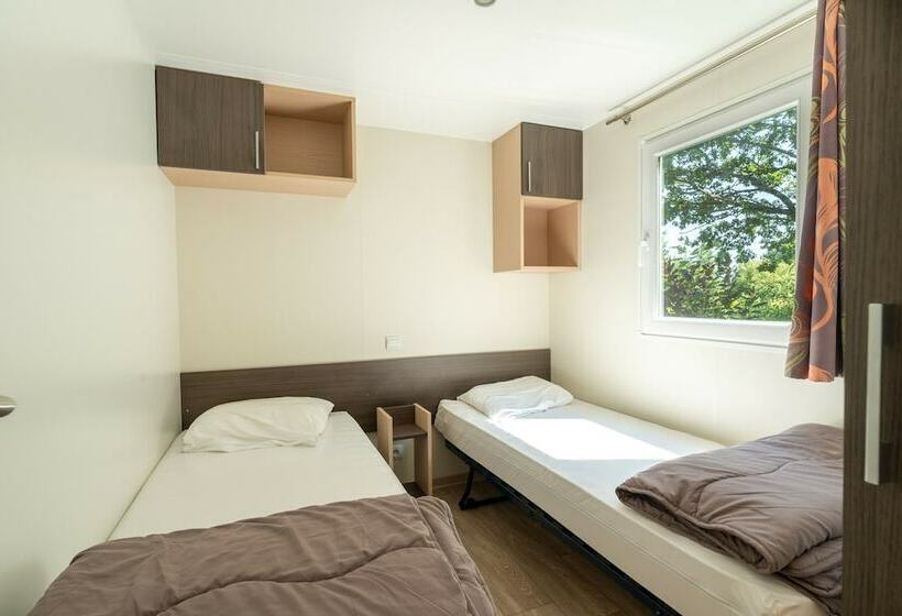 فندق Camping Le Caussanel