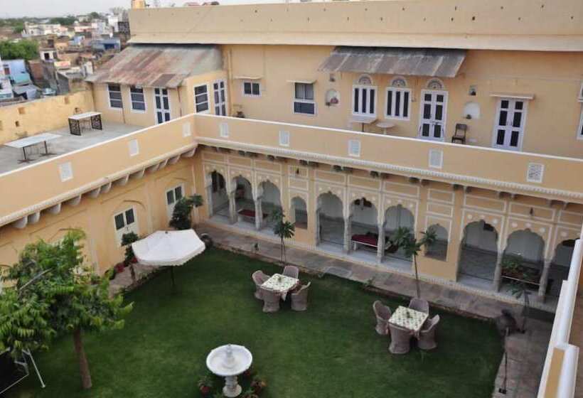 Hotelli Castle Khandela A Heritage Castle