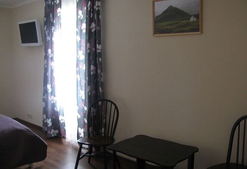 Отель Gallery Art