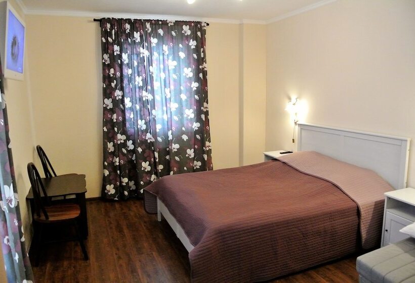 Отель Gallery Art