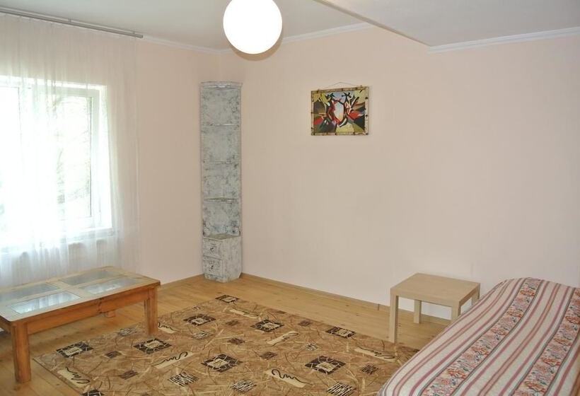 Отель Gallery Art