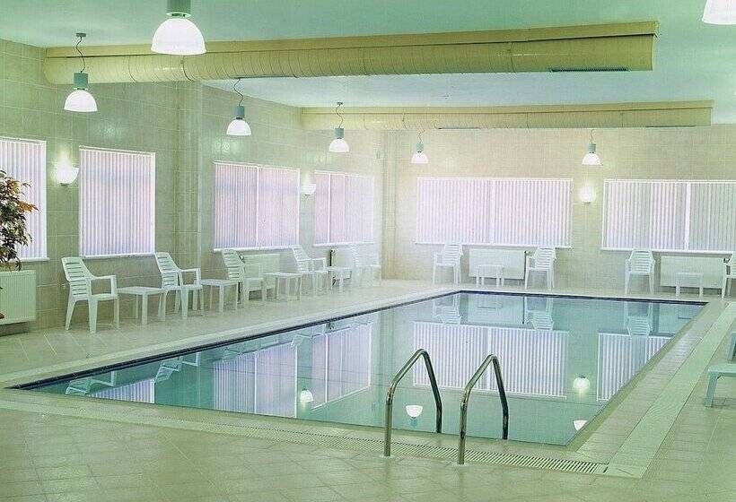 Отель Grand Eras