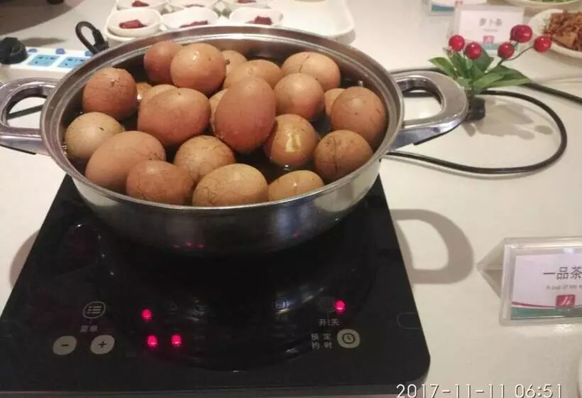 Hotelli Jinjiang Inn Jilin Songyuan Qian Gorlos