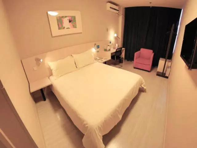 Hotelli Jinjiang Inn Jilin Songyuan Qian Gorlos