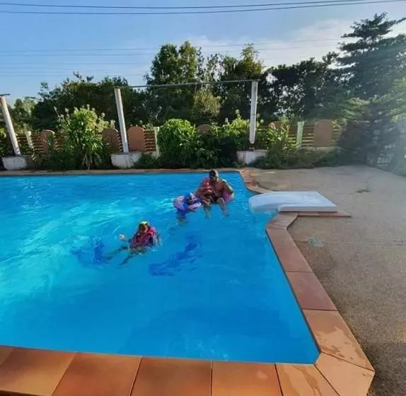 ホテル Peace Pool Resort