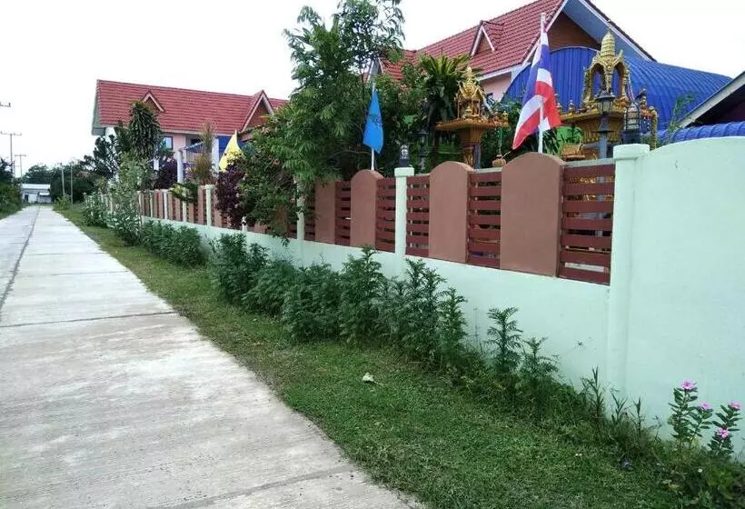 ホテル Peace Pool Resort