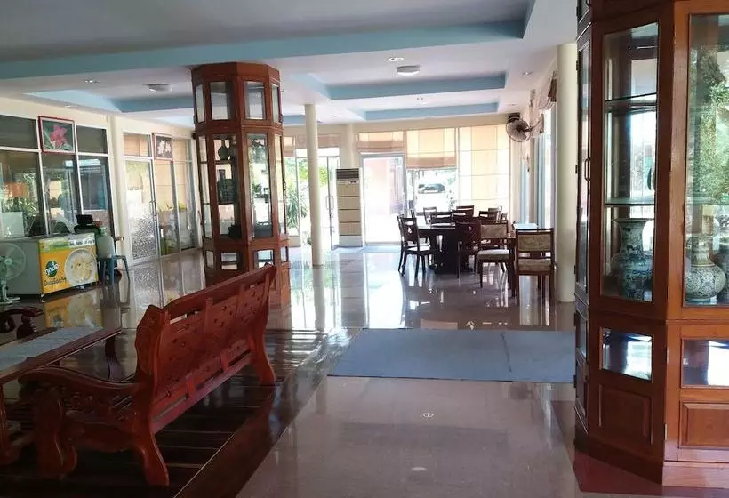 Hotelli Phuaob Namsai Country Resort