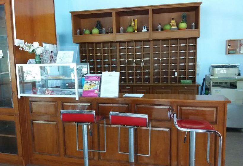 Otel Phuaob Namsai Country Resort