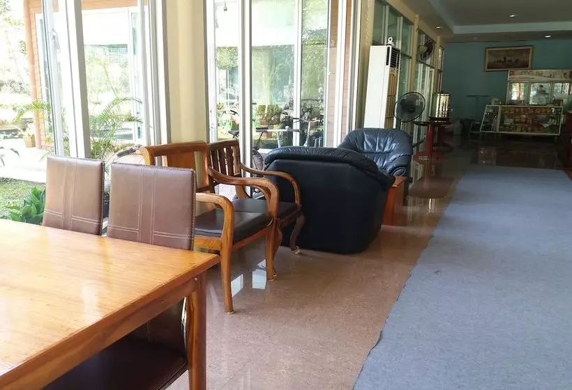 Hotelli Phuaob Namsai Country Resort