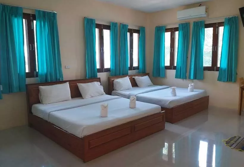 Hotelli Phuaob Namsai Country Resort