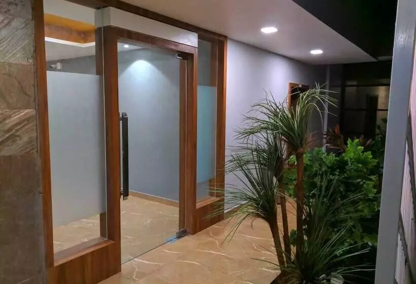 Hôtel Radhe Inn