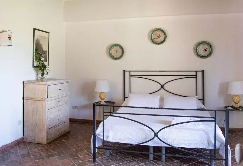 Maaseutuhotelli Tenuta San Calogero