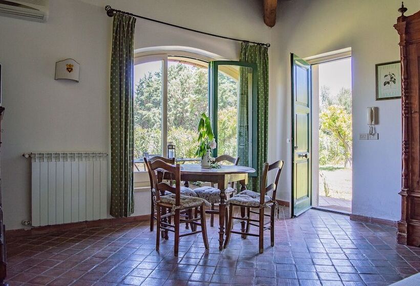 فندق ريفى Tenuta San Calogero