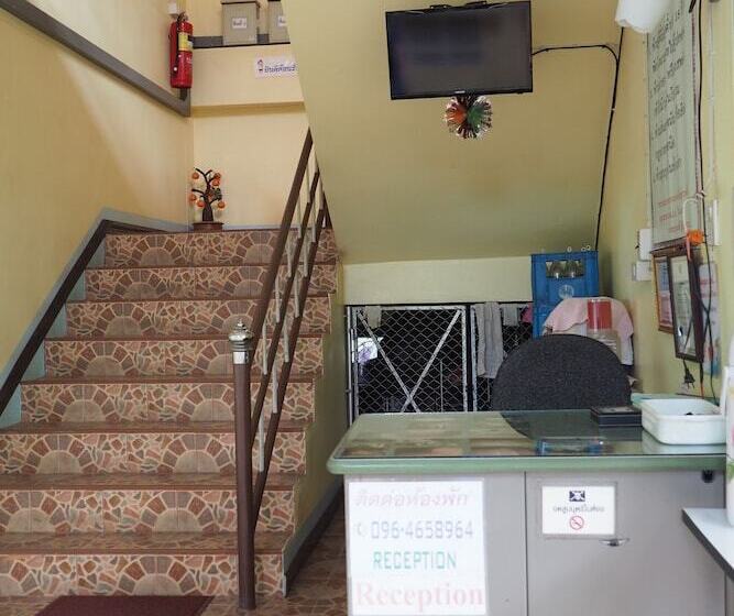 בית מלון כפרי Sangaroon