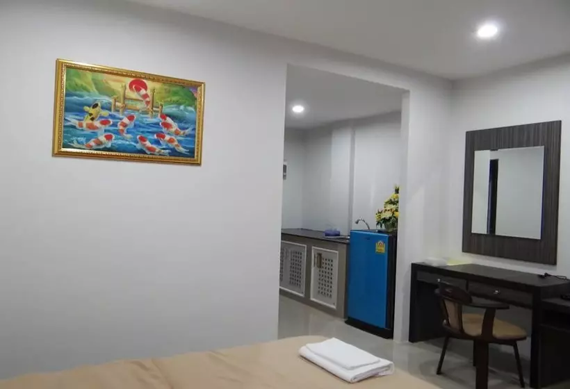 Hotelli Suchada Palace