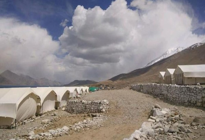 ホテル The Buddha Camp