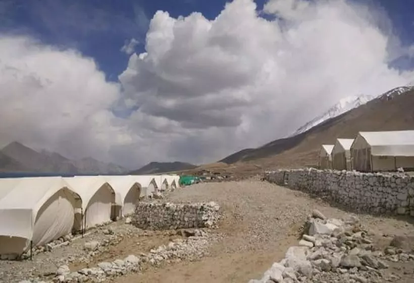 ホテル The Buddha Camp