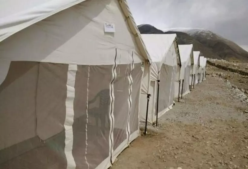 ホテル The Buddha Camp