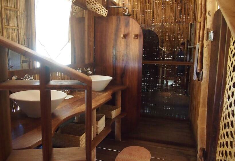 ホテル Ulala Lodge