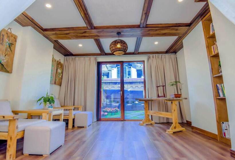 Loving Clouds Family Inn