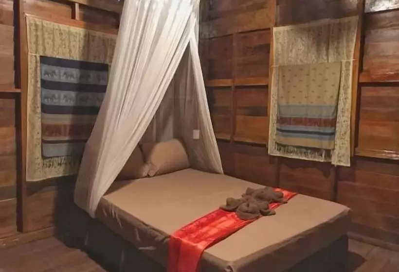 پانسیون Copa Lanta Guesthouse